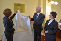 A Szolgáltató Önkormányzat Díj és az Idősbarát Önkormányzat Díj emléktábláit avatták a városházán 